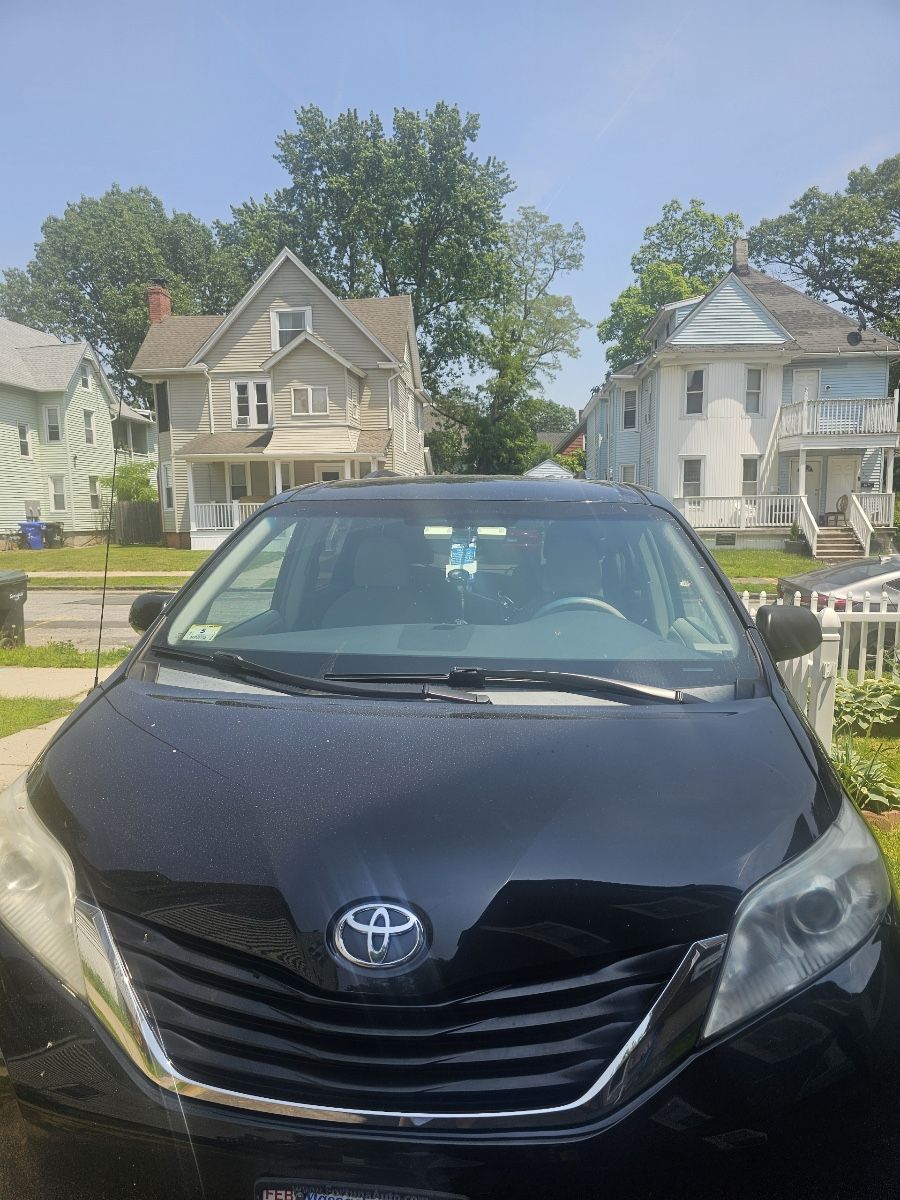 2014 Toyota Sienna