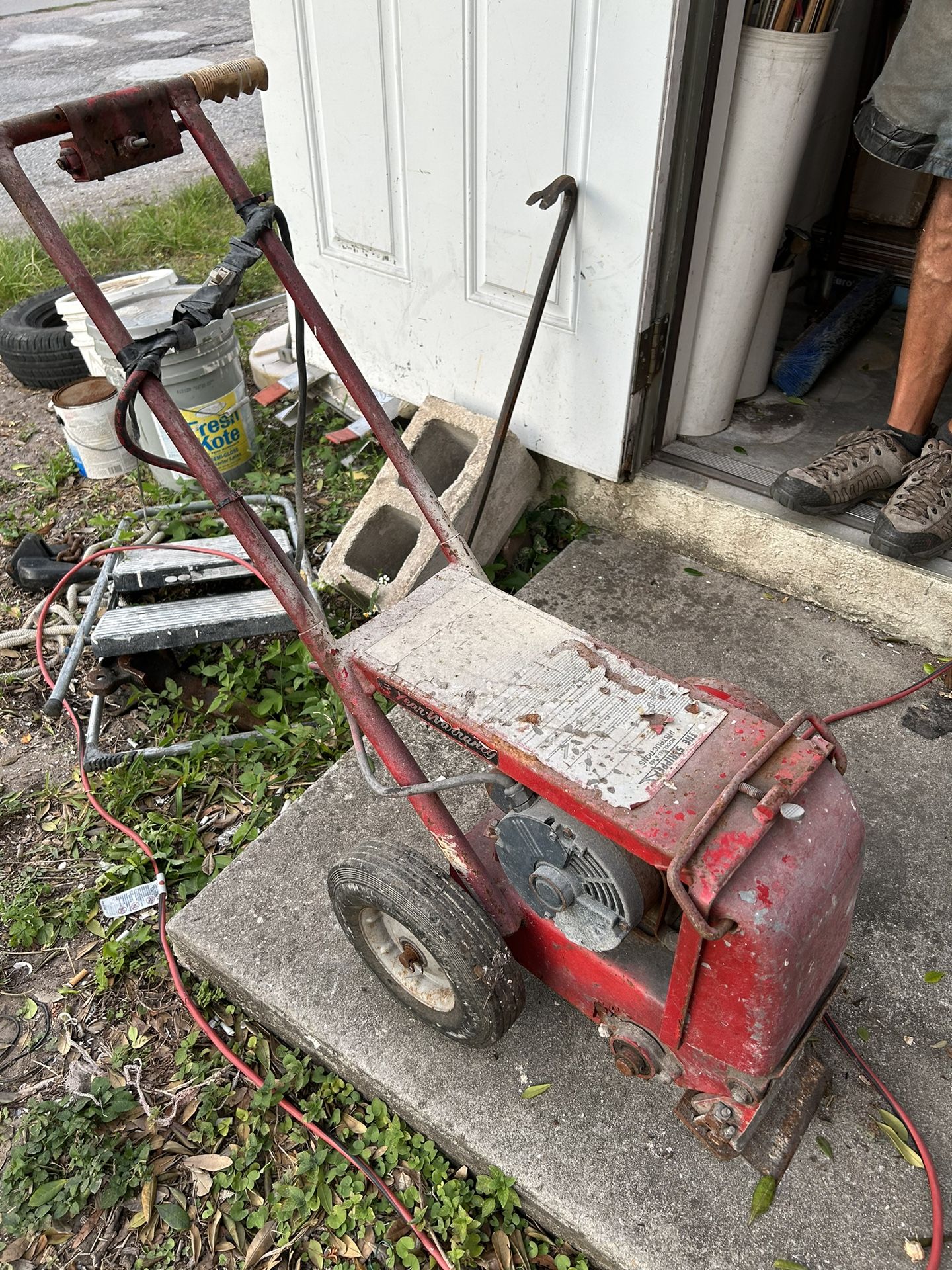 Taylor Tools 461 & 463 Heavy Duty Floor Stripper