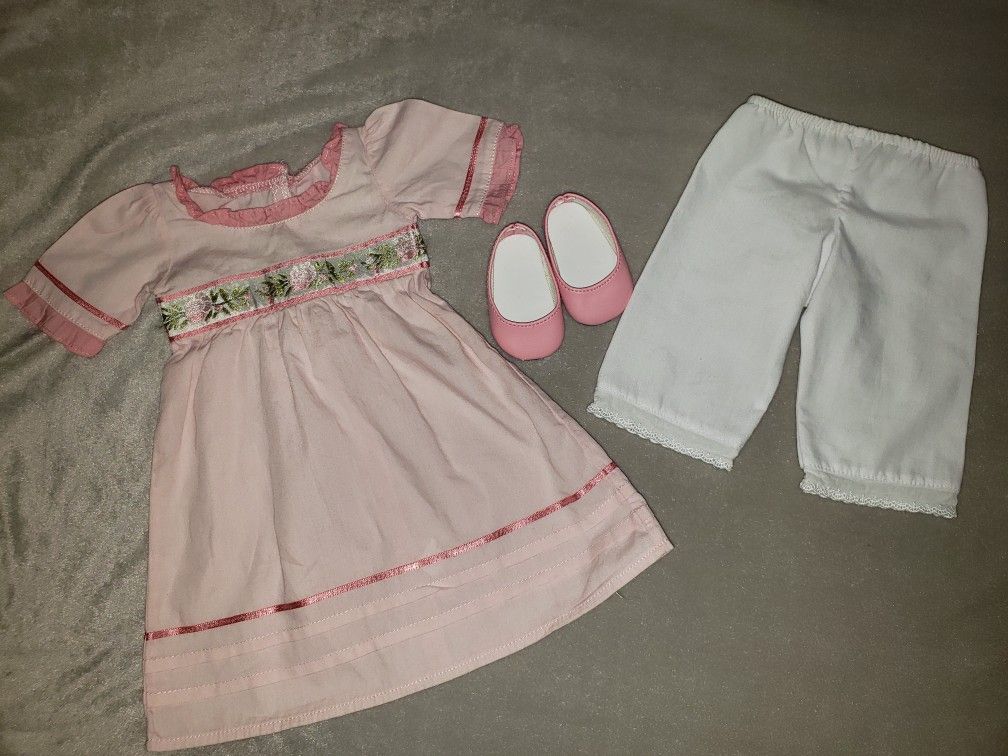 American Girl Caroline Meet Outfit