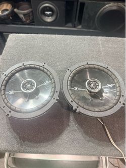 Pair of Kicker 6.5 coaxial speakers