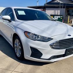 2020 Ford Fusion 
