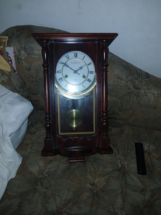 Kassel TM  31day Wind Up Wall CLOCK