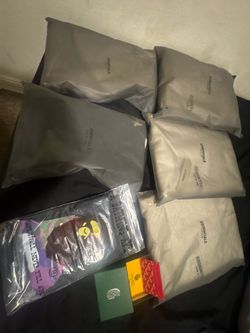 Essentials bape goyard