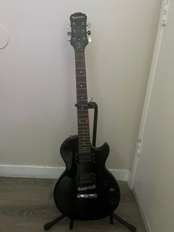 Black Epiphone Les Paul