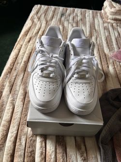 Nike Air Force 1s white