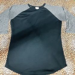 LuLaRoe M Top