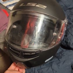 Ls2 Motorcycle Helmet Medium