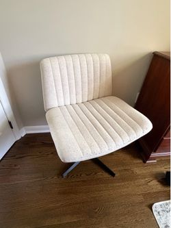 Wide Office Chair