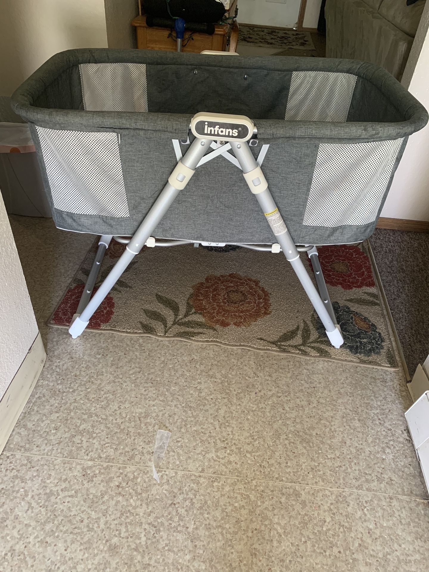 Infans Bassinet