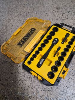 Dewalt set