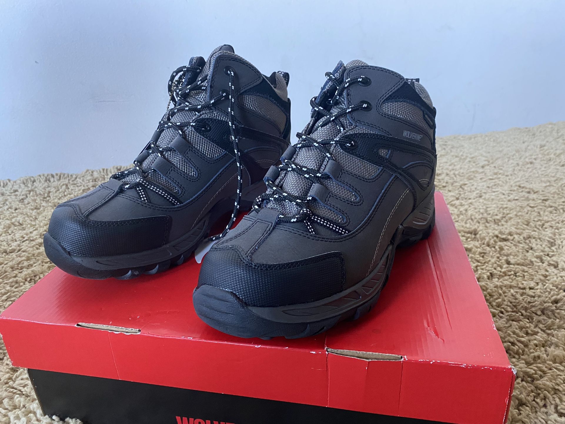 Wolverine Waterproof Hiking Boot Size 10
