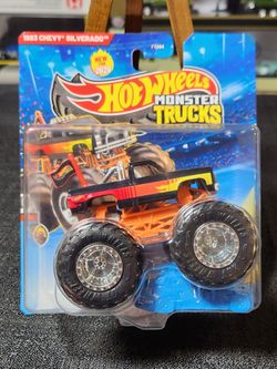 Hot Wheels 1983 Chevy Silverado Monster Truck