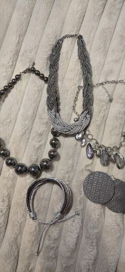 Jewelry Bundle 3
