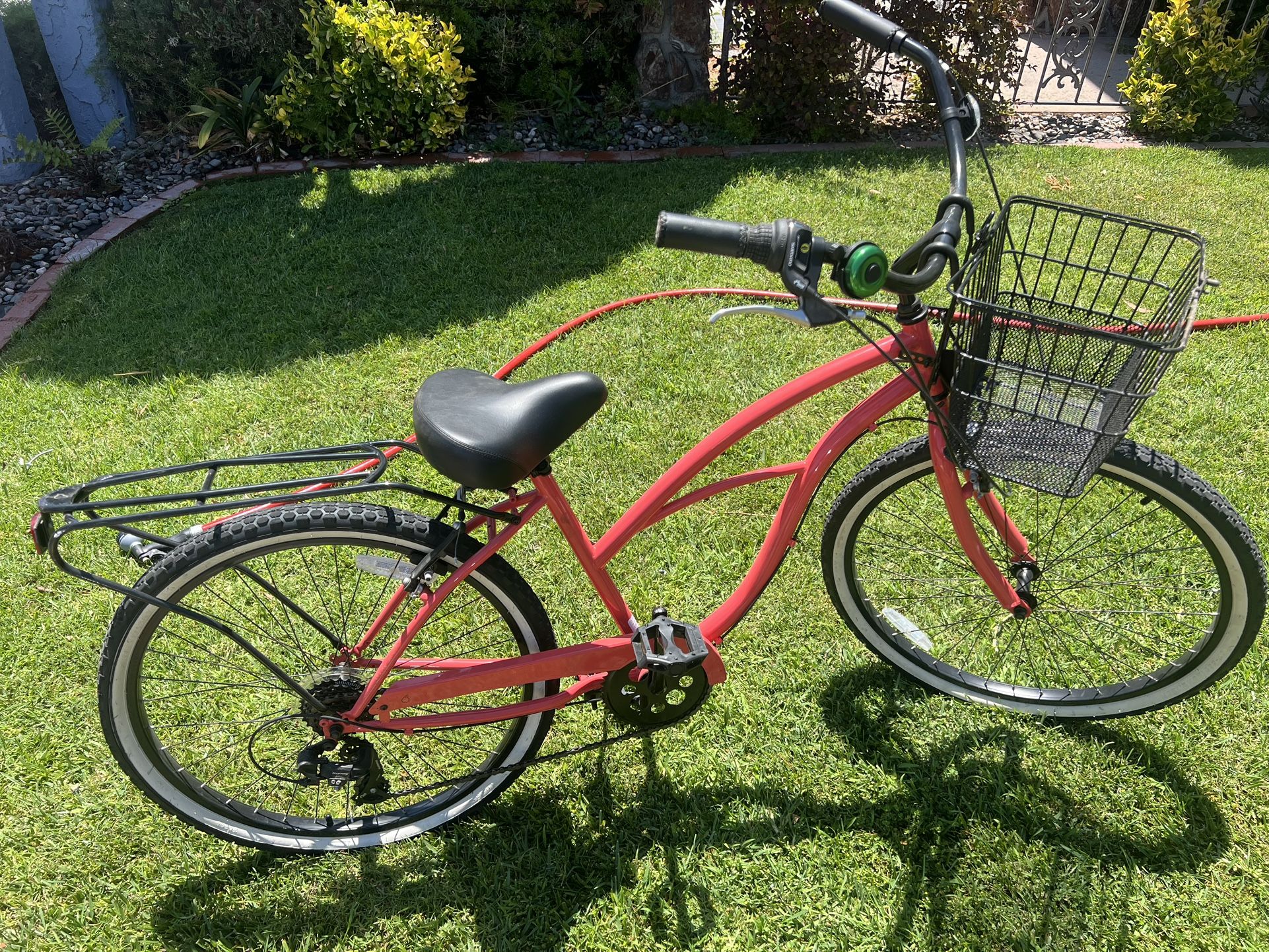 Woman’s Beach Cruiser Bike