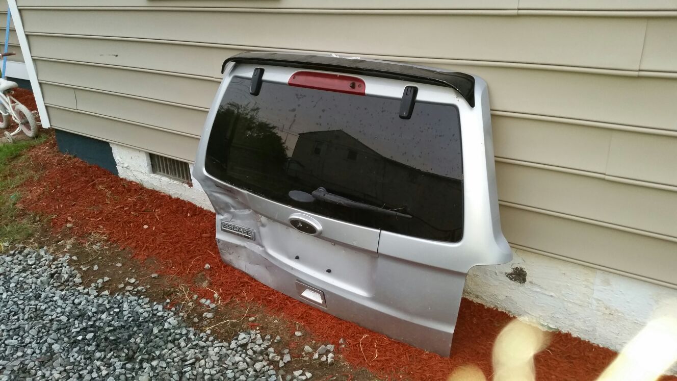 2012 Ford Escape puerta de atrás