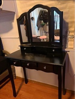 Vanity