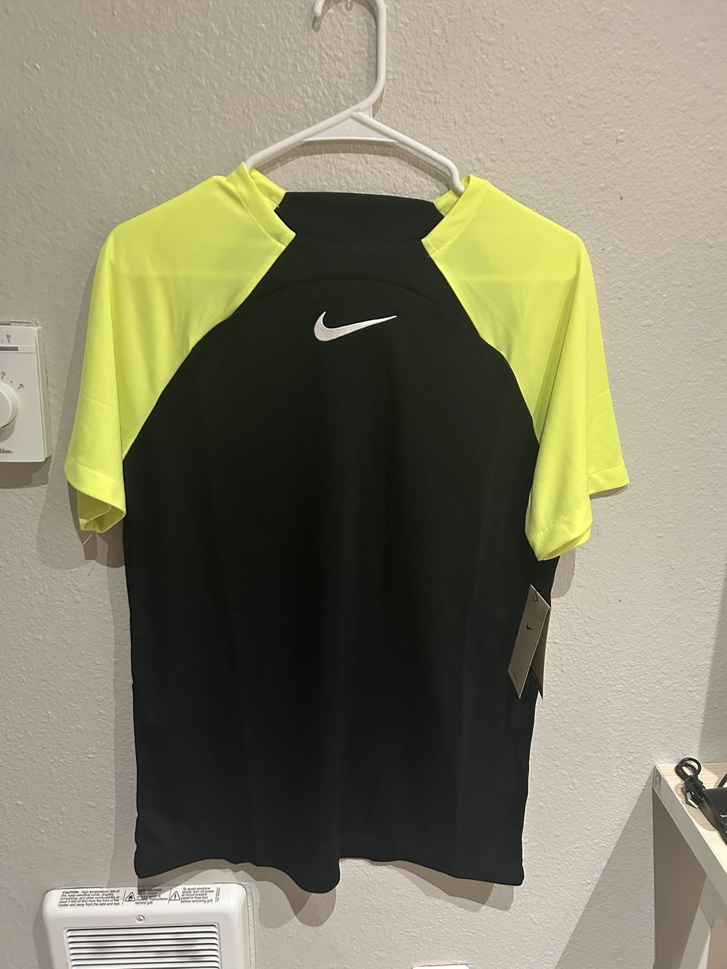 Nike T Shirt