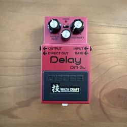 Boss DM-2w Waza Craft Delay Electric Guitar Pedal 
