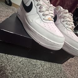 Size 10   MEN    40th Anniversary AF1’s 