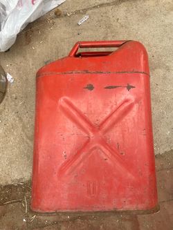 Vintage USMC 5 Gal Red Jerry Metal Gas can