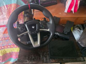 Xbox Racing Wheel and Peddles