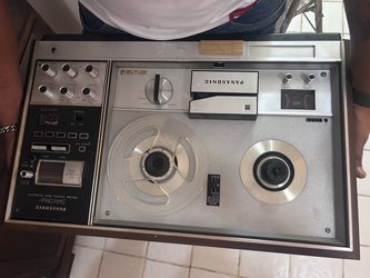 Grabadora De Cinta Abierta Panasonic Solid State FM/AM Estéreo