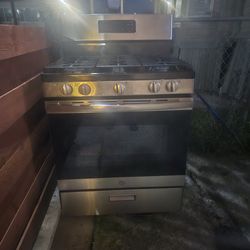 General electric gas range stove