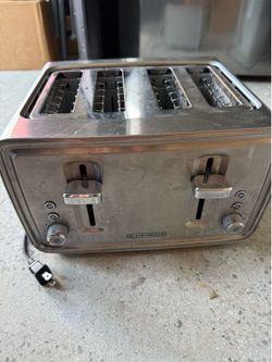 Black & Decker 4-Slice Toaster TR4900SSD model