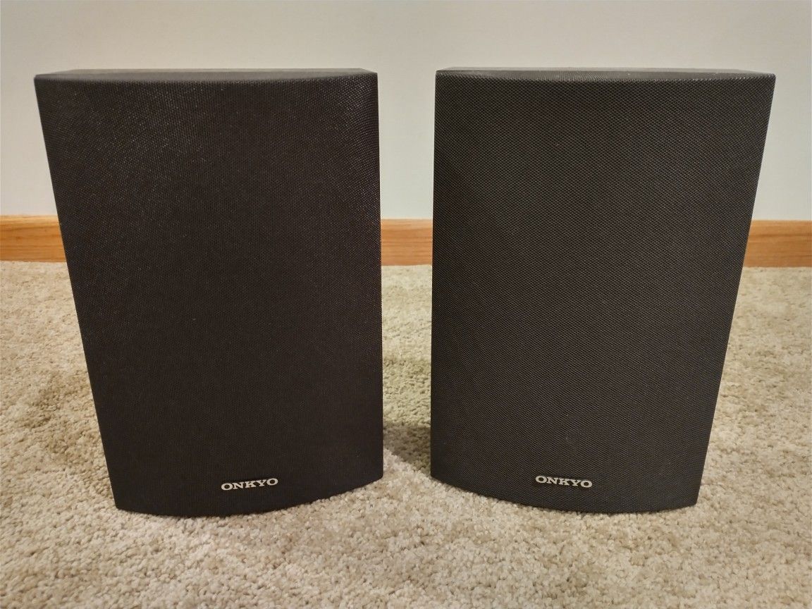 Pair of ONKYO SKB-530 Surround Sound Back Speakers 