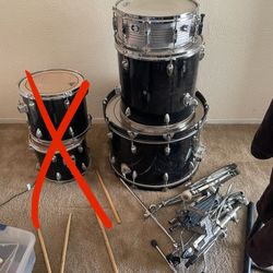 Partial Drum Set