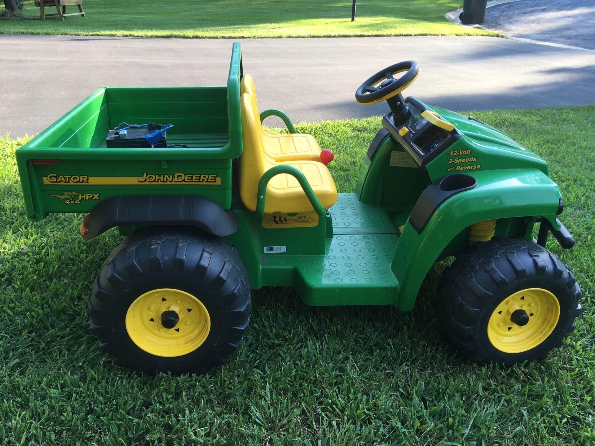 John Deere gator HPX by peg perego