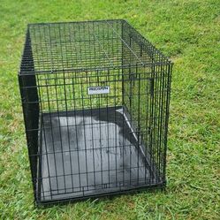 42" Metal Pet Crate For Pets  70 To 90 Pounds 