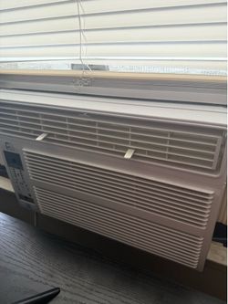 PERFECT AIRE Window Air Conditioner