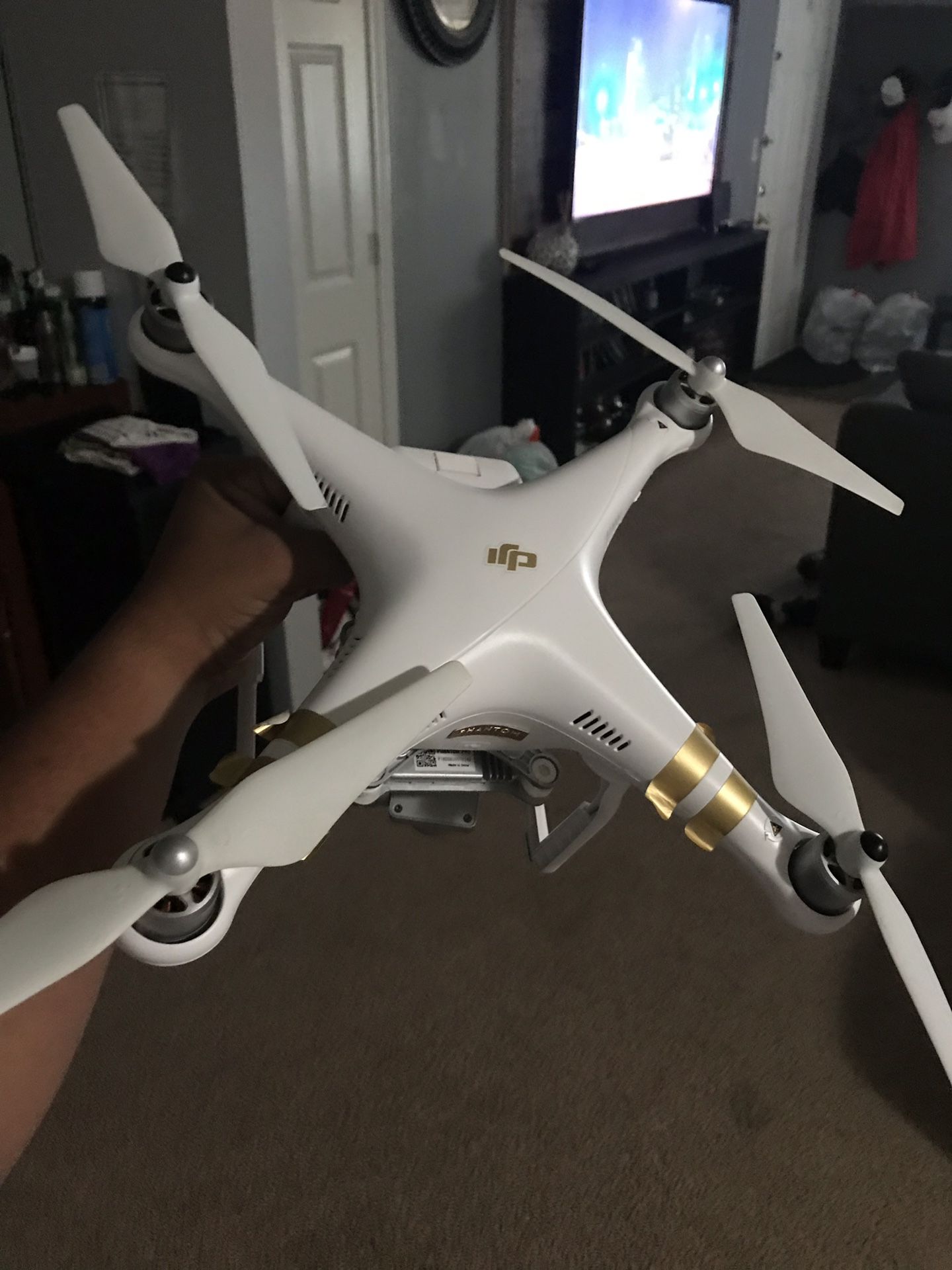 DJI Phantom 3 Pro 4K Read Description