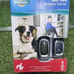 PetSafe 300 Yard Remote Training Necklace - Choose from tone, vibration or 15 levels of static stimulation - Mid-range option for off-leash dog traini