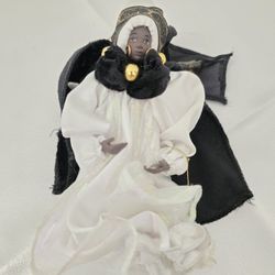 Sandy Doll 7" African Angel Ornament White Drab READ 