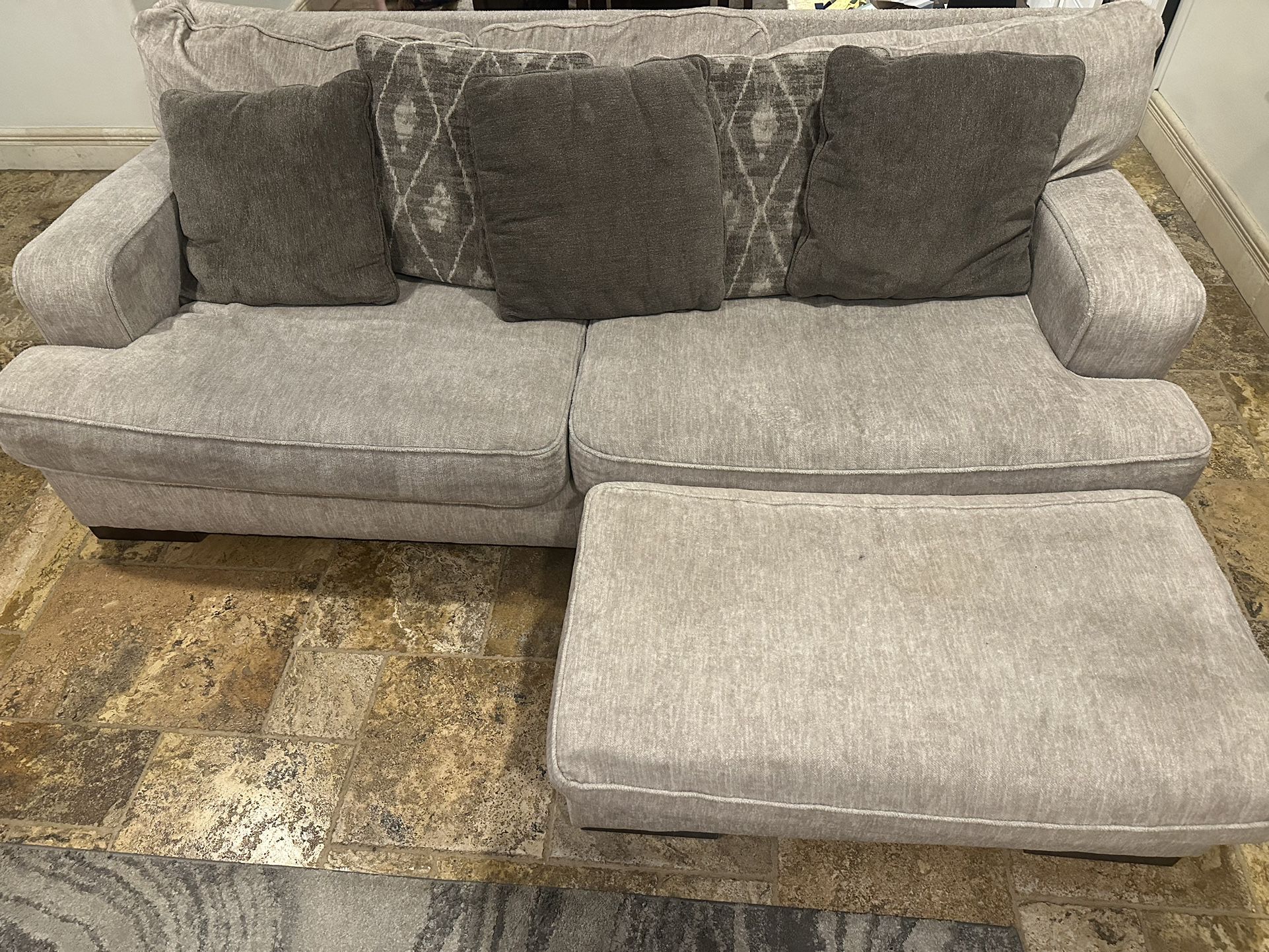 Sofa Loveseat Oversized Chair & Ottoman + Pillows