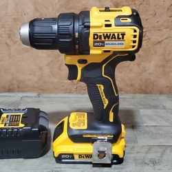 Dewalt Drill Battery 2.0 And Charger 