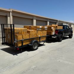 Liquidation pallet wholesale resell