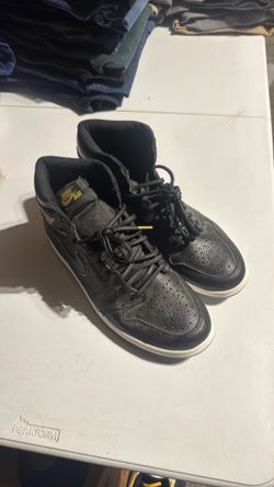 Jordan 1s sz 11.5