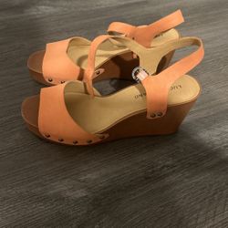 Lucky Brand heels, Salmon color, size 9 