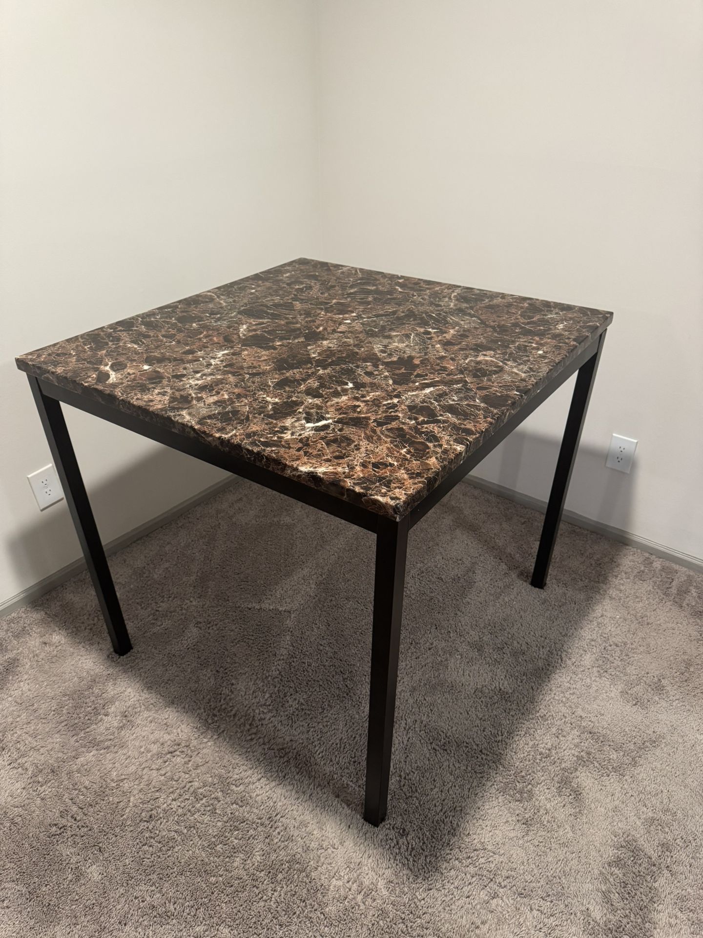 Dining Room Table With 4 Chairs
