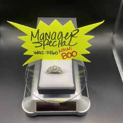 Gorgeous 14k WG engagement ring