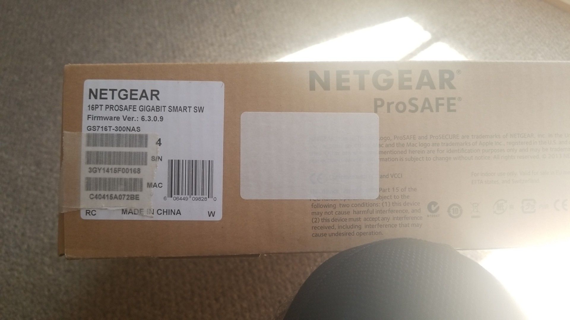 NETGEAR PRO SWITCH