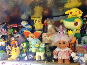 Pokémon plush Pikachu charmander