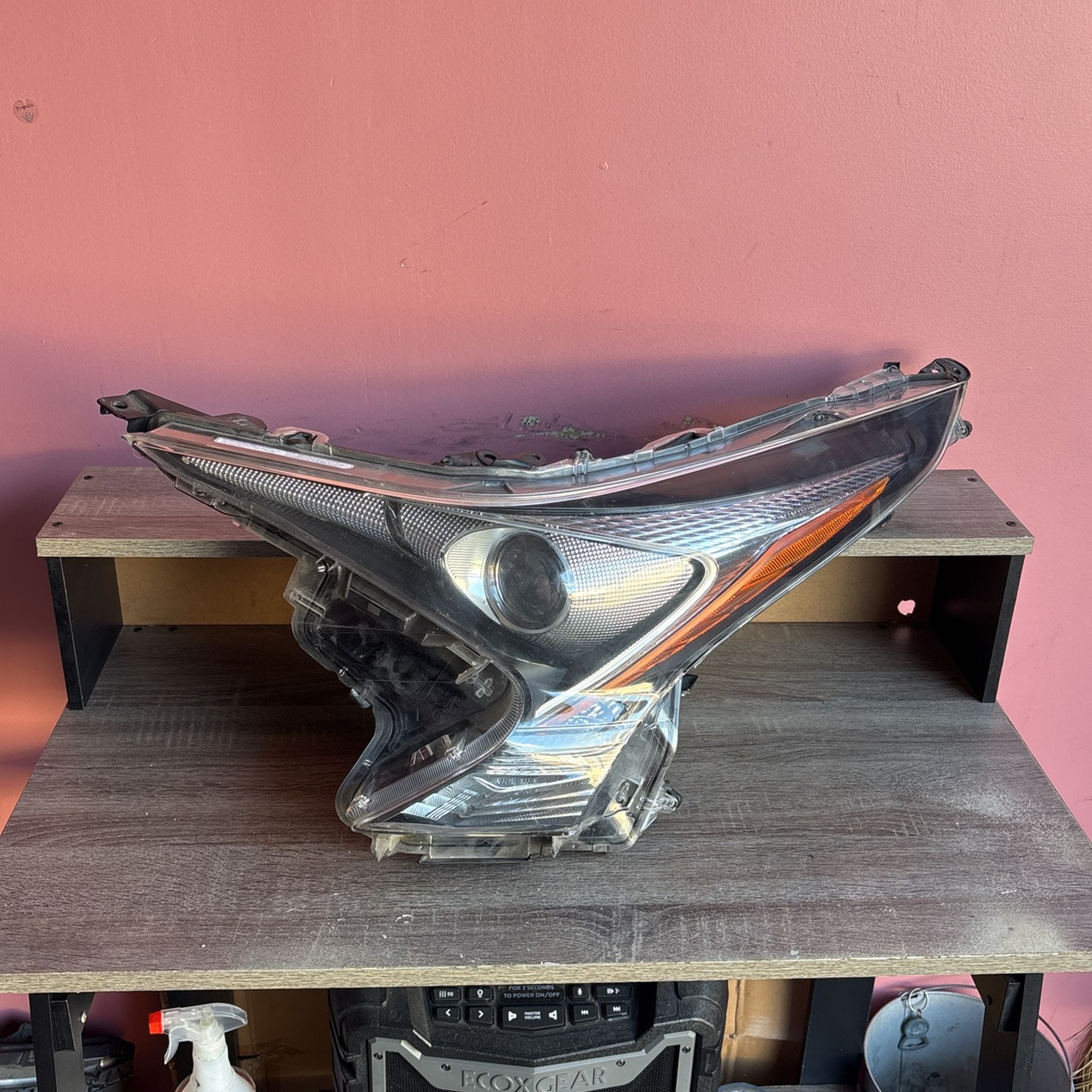 2016 2017 TOYOTA PRIUS HEADLIGHT LEFT DRIVER SIDE 16 17 OEM
