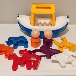 Vintage Tupperware Toys Noah's Ark Playset