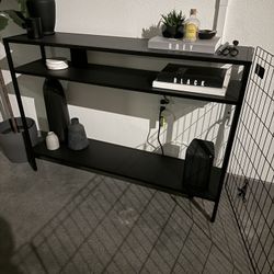 BLACK CONSOLE TABLE