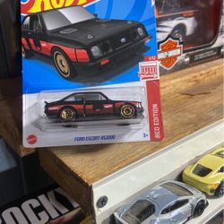 Hot Wheels Ford Escort RS2000, Red Edition 1/12