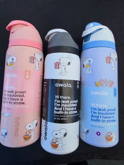 Snoopy Owala water bottle 32oz
